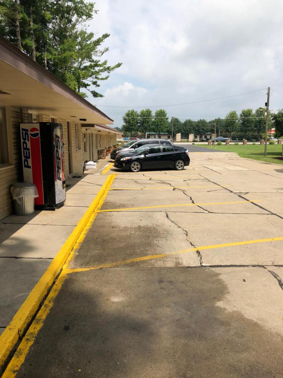 Gratiot View Motel Shields Exterior foto